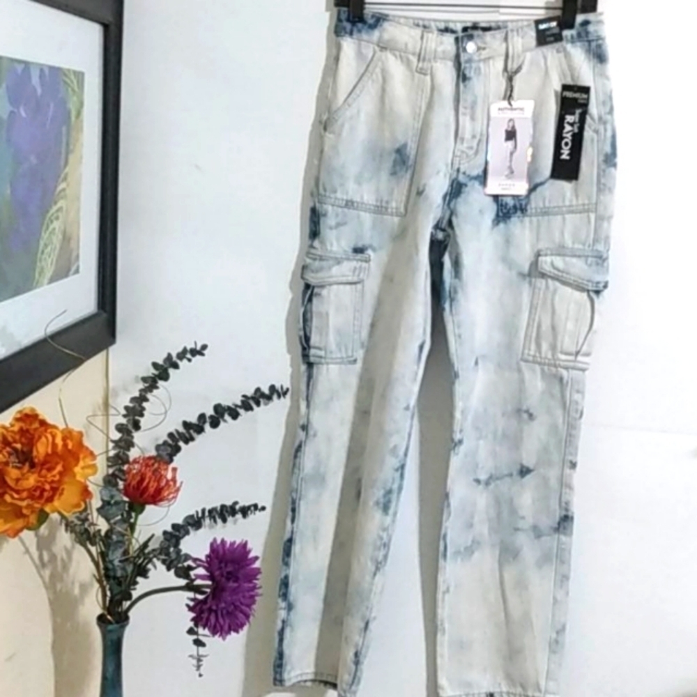 SIMPLE SOCIETY SUPER HIGH RISE BAGGY JEANS SZ 28